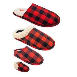 NWT Holiday Time Family Kid's Plaid Slippers size: 7/8